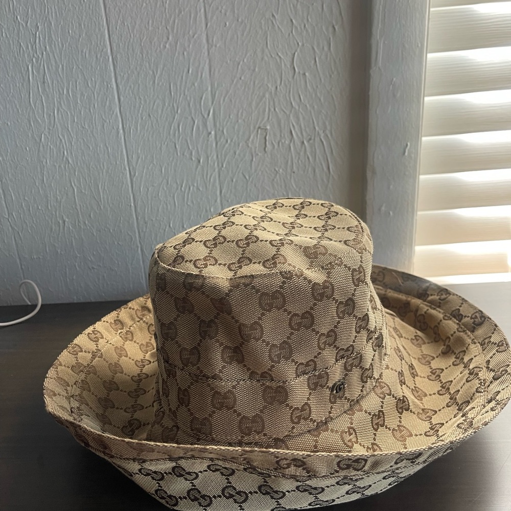 Gucci brim hat